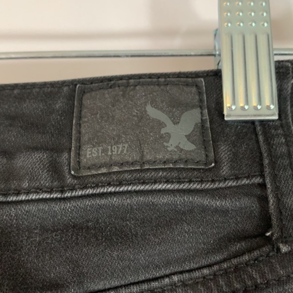 American Eagle Black Stretchy Denim Jeggings - Picture 8 of 10